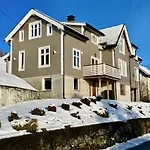 Hardangerfjord View - Luxury Fjord-side Σπίτι διακοπών *