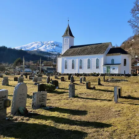 Hardangerfjord View - Luxury Fjord-side بيت للعطل *
