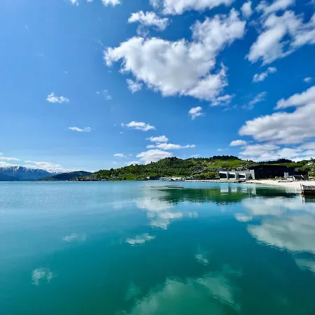 Holiday home Hardangerfjord View - Luxury Fjord-side *