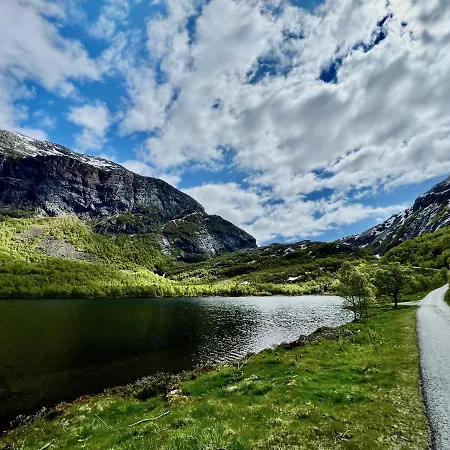 Σπίτι διακοπών Hardangerfjord View - Luxury Fjord-side