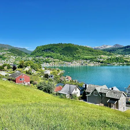 Hardangerfjord View - Luxury Fjord-side Hébergement de vacances *