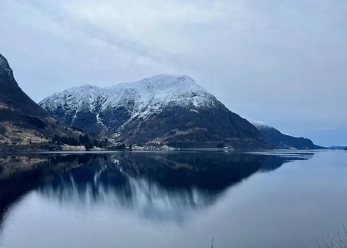 Hardangerfjord View - Luxury Fjord-side Prázdninový dům Øystese