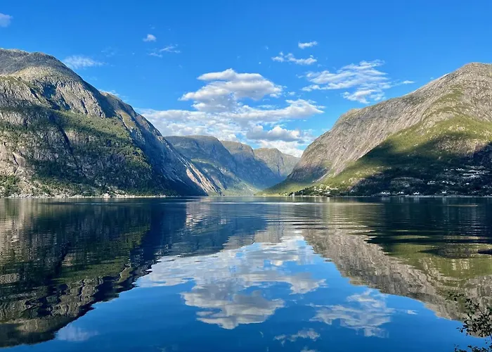 Hardangerfjord View - Luxury Fjord-side Prázdninový dům Øystese